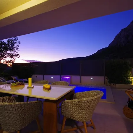 Lucia Marea Villa *
